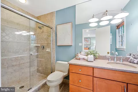 2613 E Meredith Dr, Vienna, VA 22181 photo 23