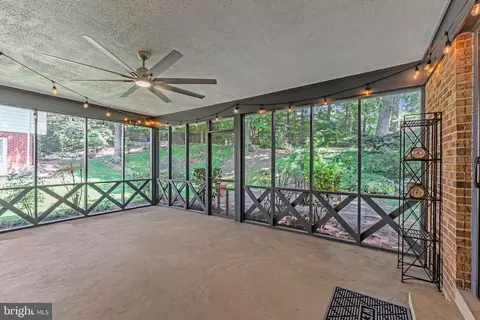 2613 E Meredith Dr, Vienna, VA 22181 photo 14