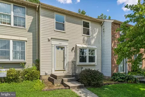 9157 Sheffield Hunt Ct, Lorton, VA 22079