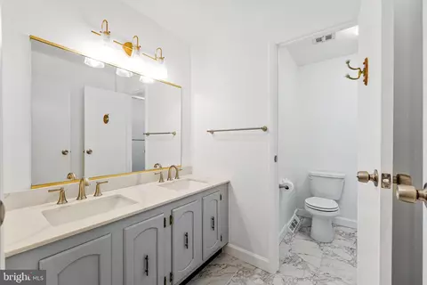 Bath - 2305 Acton Dr, Reston, VA 20191 photo 5 of 6
