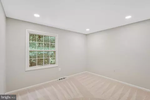 Bedroom - 2305 Acton Dr, Reston, VA 20191 photo 7 of 7