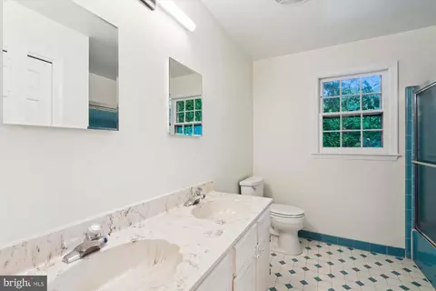 7621 Burford Dr, Mclean, VA 22102 photo 45