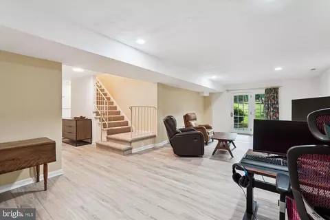 7621 Burford Dr, Mclean, VA 22102 photo 46