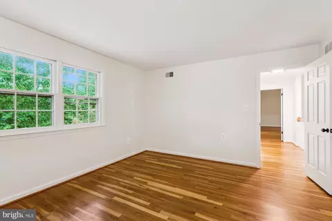 7621 Burford Dr, Mclean, VA 22102 photo 41