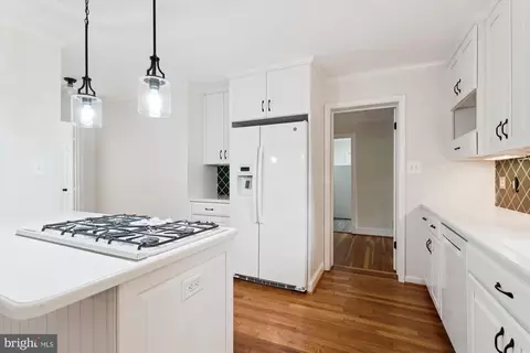 7621 Burford Dr, Mclean, VA 22102 photo 12