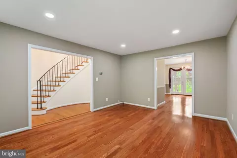 6026 Haverhill Ct, Springfield, VA 22152 photo 4