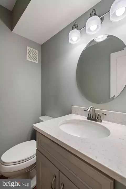 6026 Haverhill Ct, Springfield, VA 22152 photo 10