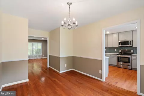 6026 Haverhill Ct, Springfield, VA 22152 photo 12