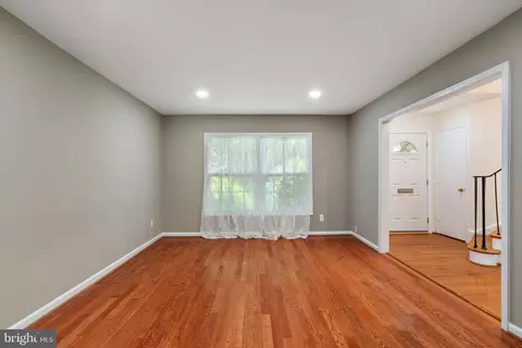 6026 Haverhill Ct, Springfield, VA 22152 photo 5