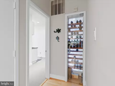 Entry Way - 1451 Waterfront Rd, Reston, VA 20194 photo 2 of 4