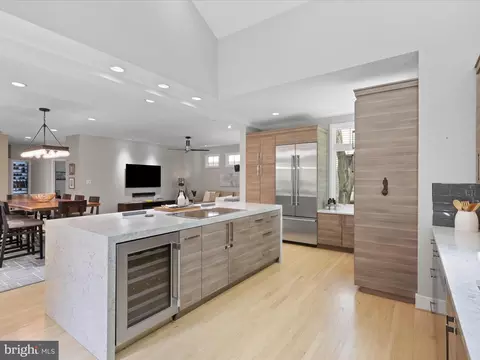 Kitchen - 1451 Waterfront Rd, Reston, VA 20194 photo 5 of 6