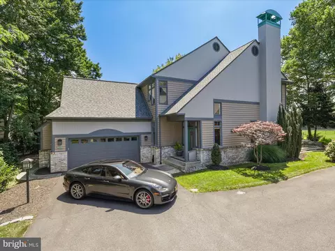 Exterior - 1451 Waterfront Rd, Reston, VA 20194 photo 2 of 12