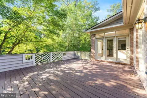 Exterior - 12016 Creekbend Dr, Reston, VA 20194 photo 7 of 25