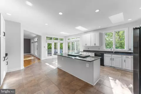Kitchen - 12016 Creekbend Dr, Reston, VA 20194 photo 2 of 8