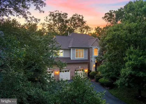 Exterior - 12016 Creekbend Dr, Reston, VA 20194 photo 8 of 25