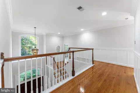 Entry Way - 12016 Creekbend Dr, Reston, VA 20194 photo 10 of 15
