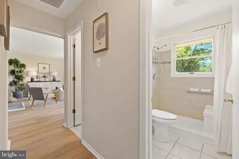 5518 Kathleen Pl, Springfield, VA 22151 photo 19
