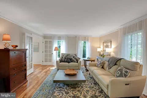 Living - 11808 Grey Birch Pl, Reston, VA 20191 photo 1 of 3
