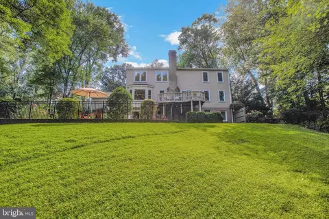 Exterior - 11808 Grey Birch Pl, Reston, VA 20191 photo 9 of 9