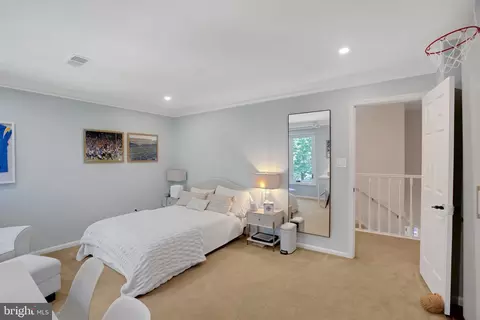 Bedroom - 11808 Grey Birch Pl, Reston, VA 20191 photo 6 of 10