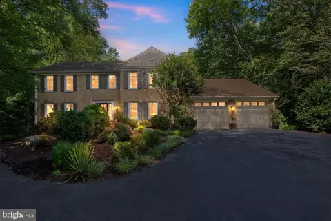 11808 Grey Birch Pl, Reston, VA 20191