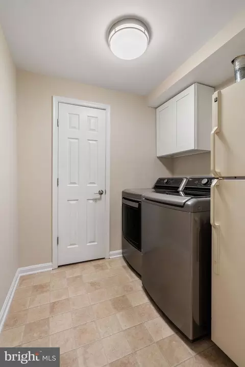 8037 Tanworth Ct, Springfield, VA 22152 photo 43