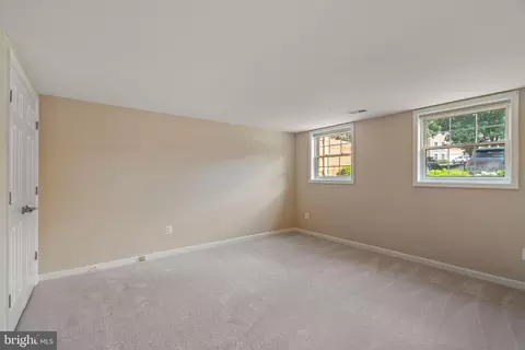 8037 Tanworth Ct, Springfield, VA 22152 photo 48