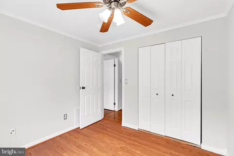 4502 Cub Run Rd, Chantilly, VA 20151 photo 20