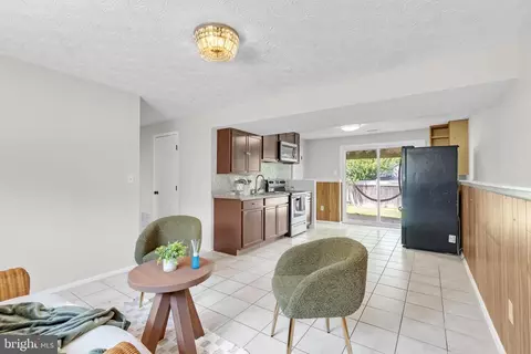 4502 Cub Run Rd, Chantilly, VA 20151 photo 27