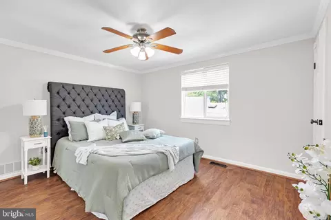 4502 Cub Run Rd, Chantilly, VA 20151 photo 15