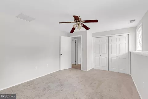 4502 Cub Run Rd, Chantilly, VA 20151 photo 33