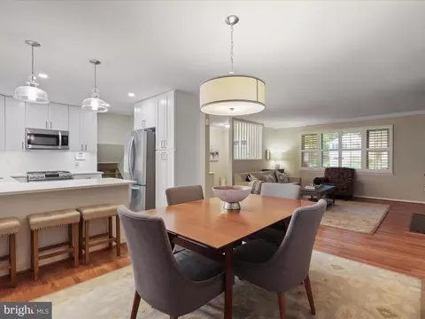 7523 Jervis St, Springfield, VA 22151 photo 9