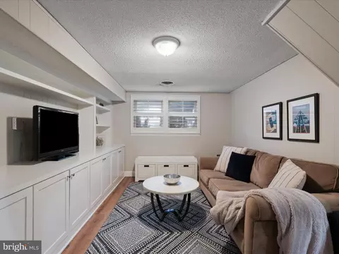 7523 Jervis St, Springfield, VA 22151 photo 18