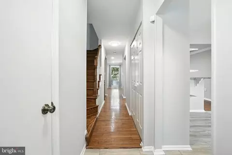 Entry Way - 7247 Reservoir Rd, Springfield, VA 22150 photo 1 of 6