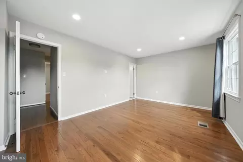 Other - 7247 Reservoir Rd, Springfield, VA 22150 photo 5 of 9