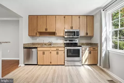 Kitchen - 7247 Reservoir Rd, Springfield, VA 22150 photo 1 of 1