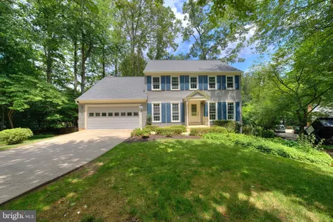 1566 Old Eaton Ln, Reston, VA 20194