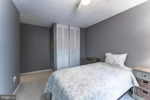 9188 Forest Breeze Ct, Springfield, VA 22152 photo 30