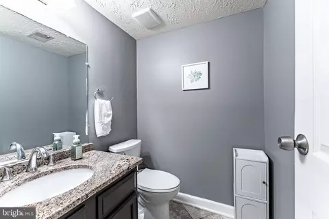 9188 Forest Breeze Ct, Springfield, VA 22152 photo 21