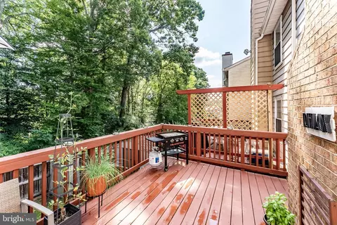 9188 Forest Breeze Ct, Springfield, VA 22152 photo 38