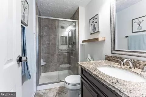 9188 Forest Breeze Ct, Springfield, VA 22152 photo 33