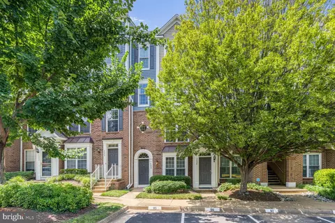 7028 Falls Reach Dr, Falls Church, VA 22043