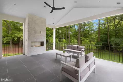 2109 Elliott Ave, Mclean, VA 22101 photo 12