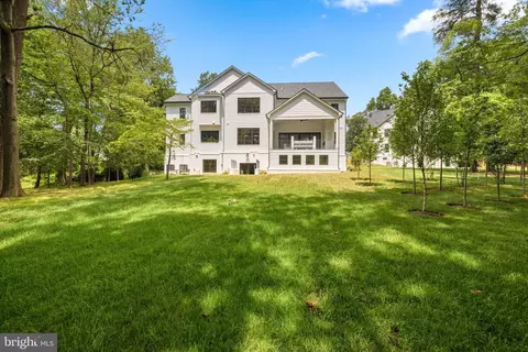 2109 Elliott Ave, Mclean, VA 22101 photo 14