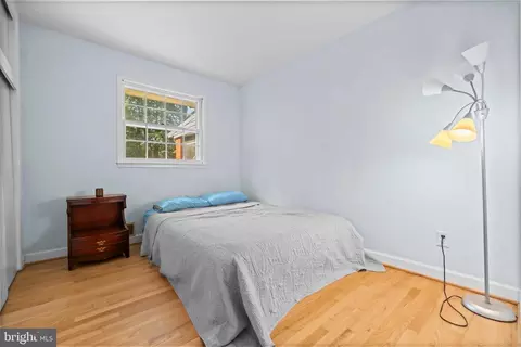 8022 Hatteras Ln, Springfield, VA 22151 photo 15
