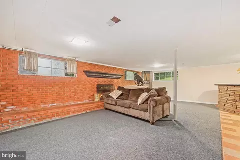 8022 Hatteras Ln, Springfield, VA 22151 photo 22