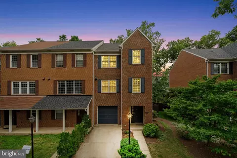 2155 Dominion Way, Falls Church, VA 22043
