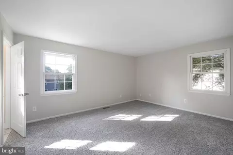 13802 Poplar Tree Rd, Chantilly, VA 20151 photo 33