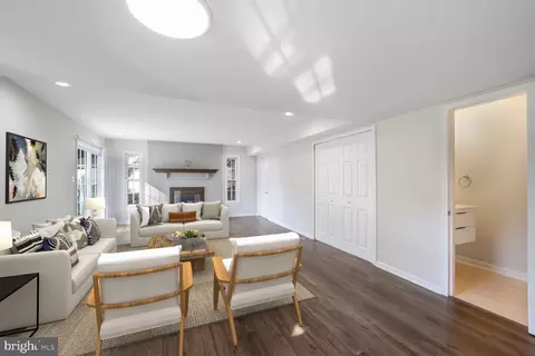 13802 Poplar Tree Rd, Chantilly, VA 20151 photo 18