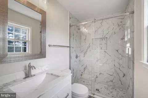 13802 Poplar Tree Rd, Chantilly, VA 20151 photo 34